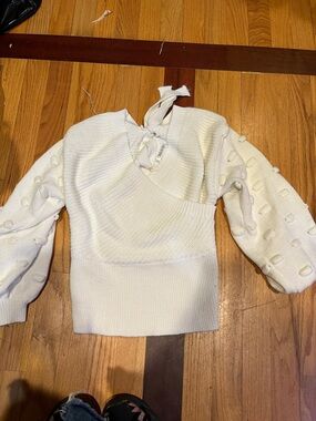 Women’s Cream Knit Sweater with Textured Bubble Sleeves